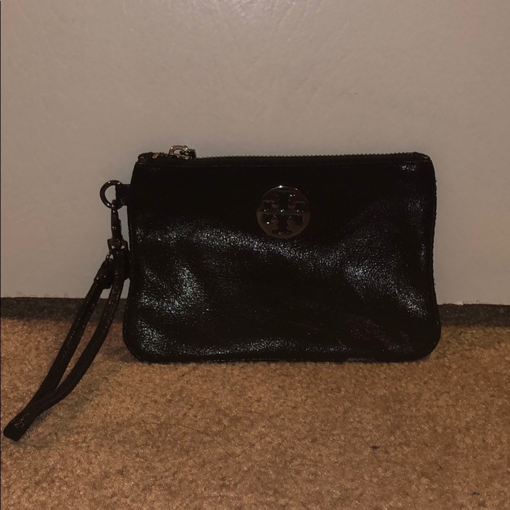 Black Tory Burch wristlet